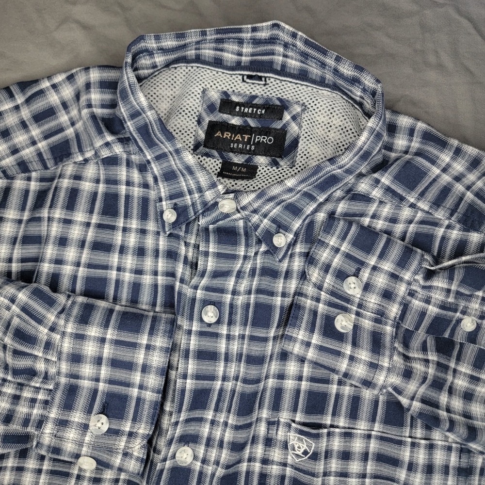 Ariat Pro Series Mens M Blue Plaid Long Sleeve Button Down Western Work Shirt
